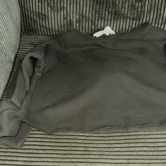 Wild Fable Dark Gray Cropped Hoodie - Picture 3 of 6